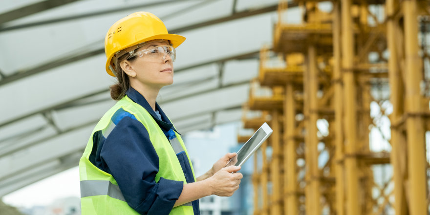 Women in Trades Face Sexism and Harassment: Women on Site Hopes to Make a Change